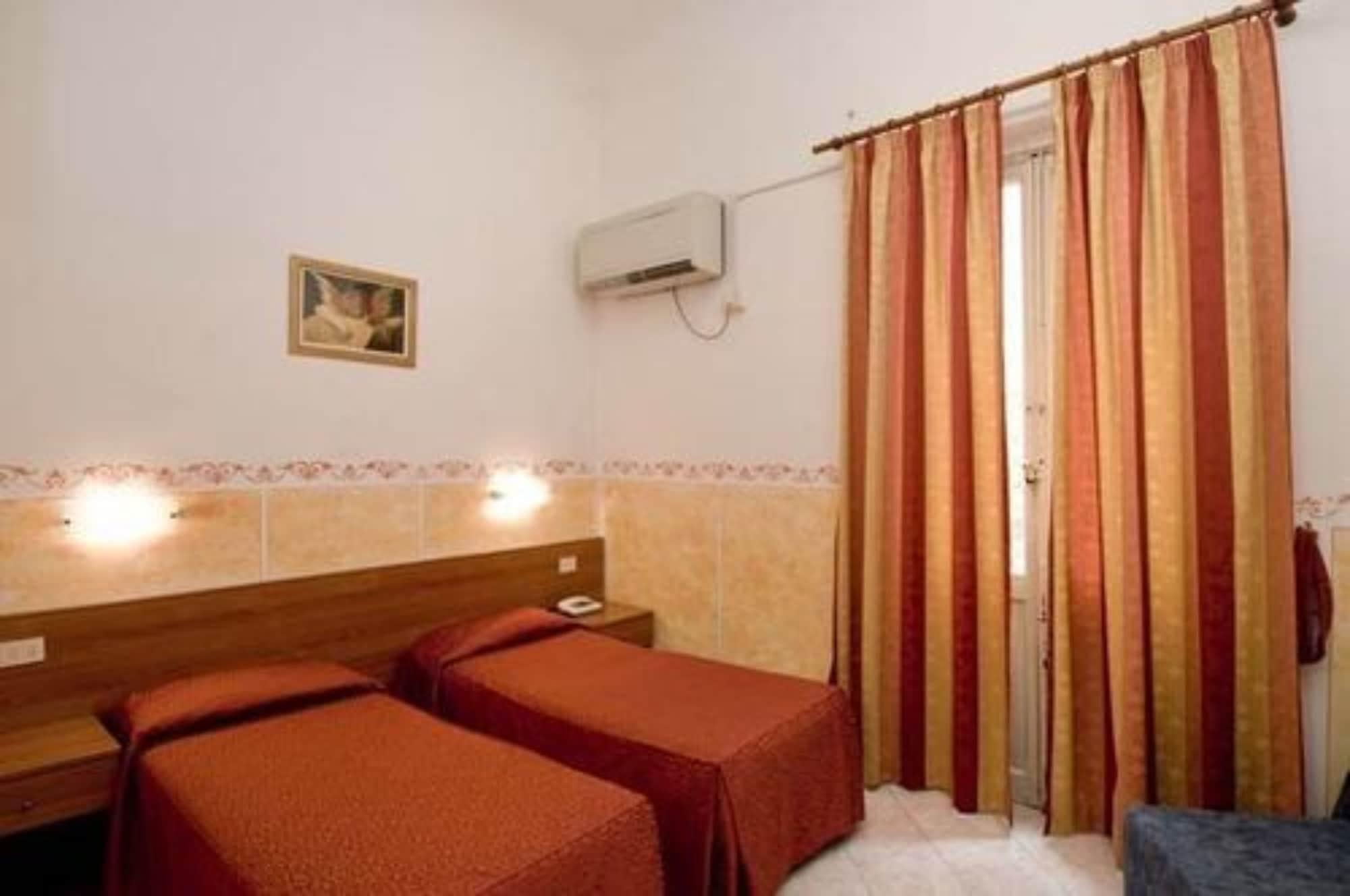 Hotel Palazzuolo Florenz Exterior foto
