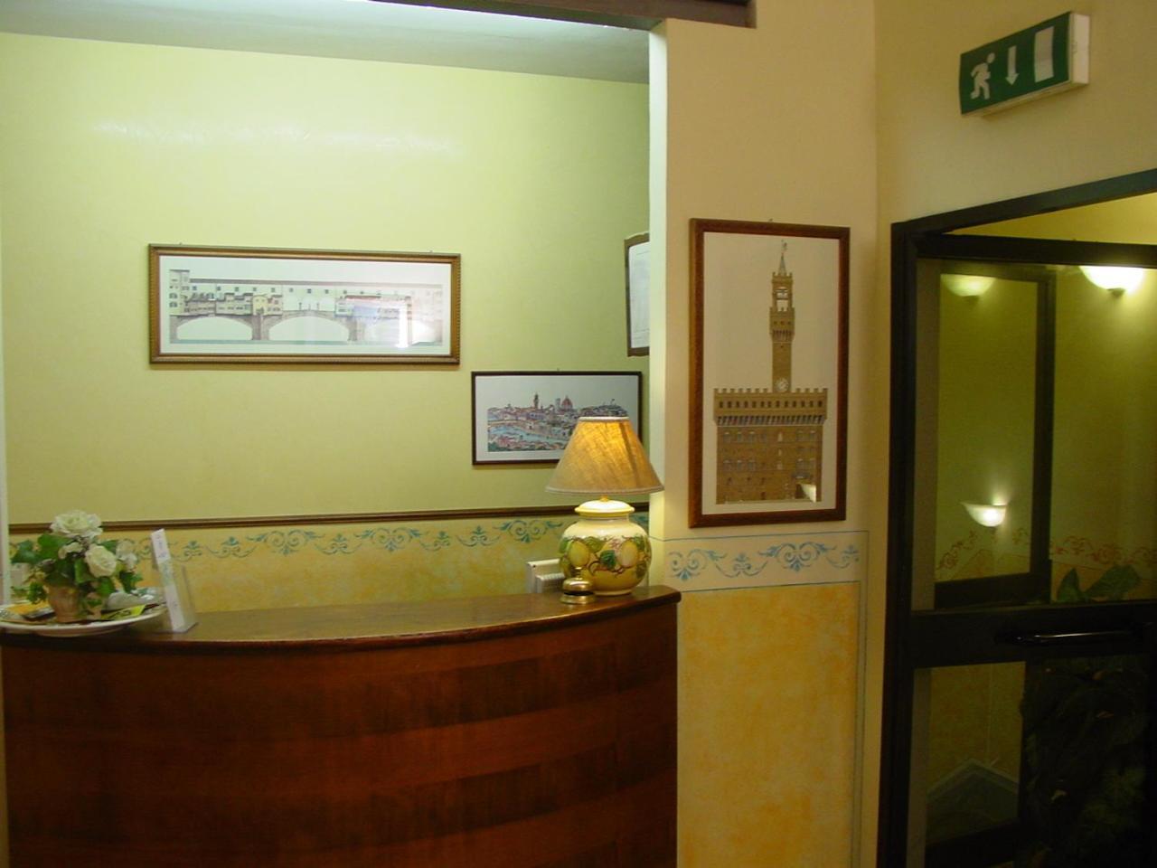 Hotel Palazzuolo Florenz Exterior foto